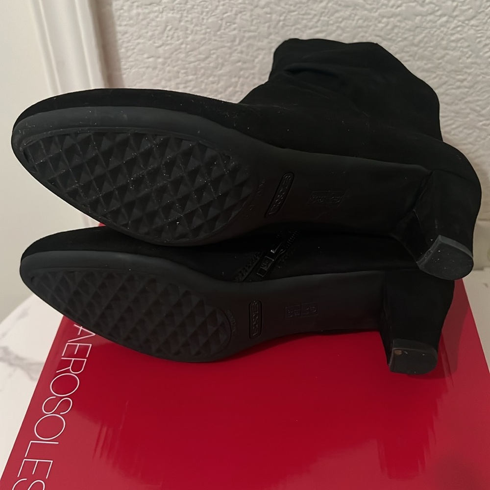 Black boots - Picture 9 of 10